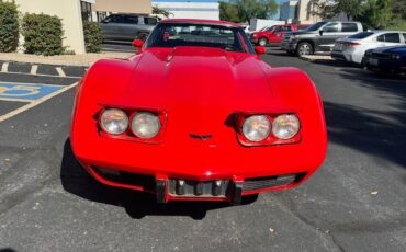Chevrolet-Corvette-1977-Coupe-9