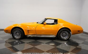Chevrolet-Corvette-1977-Orange-Brown-10