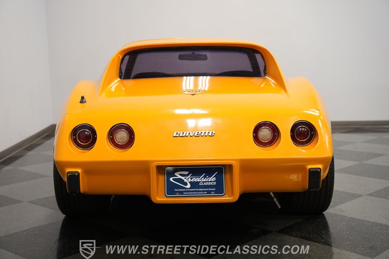 Chevrolet-Corvette-1977-Orange-Brown-13