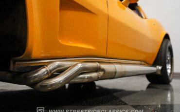 Chevrolet-Corvette-1977-Orange-Brown-20