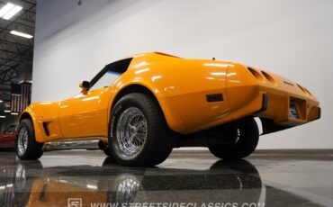 Chevrolet-Corvette-1977-Orange-Brown-22