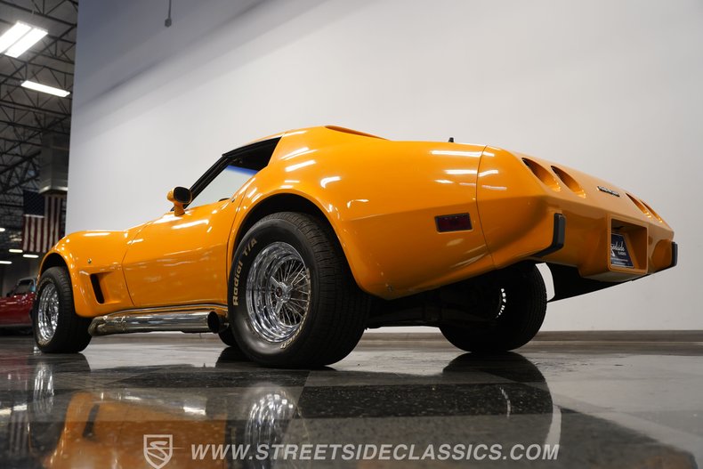 Chevrolet-Corvette-1977-Orange-Brown-22