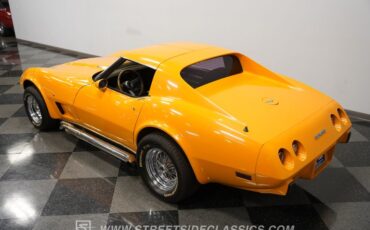 Chevrolet-Corvette-1977-Orange-Brown-23