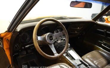 Chevrolet-Corvette-1977-Orange-Brown-38