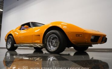 Chevrolet-Corvette-1977-Orange-Brown-4