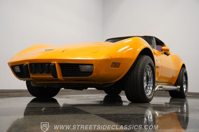 Chevrolet-Corvette-1977-Orange-Brown-48