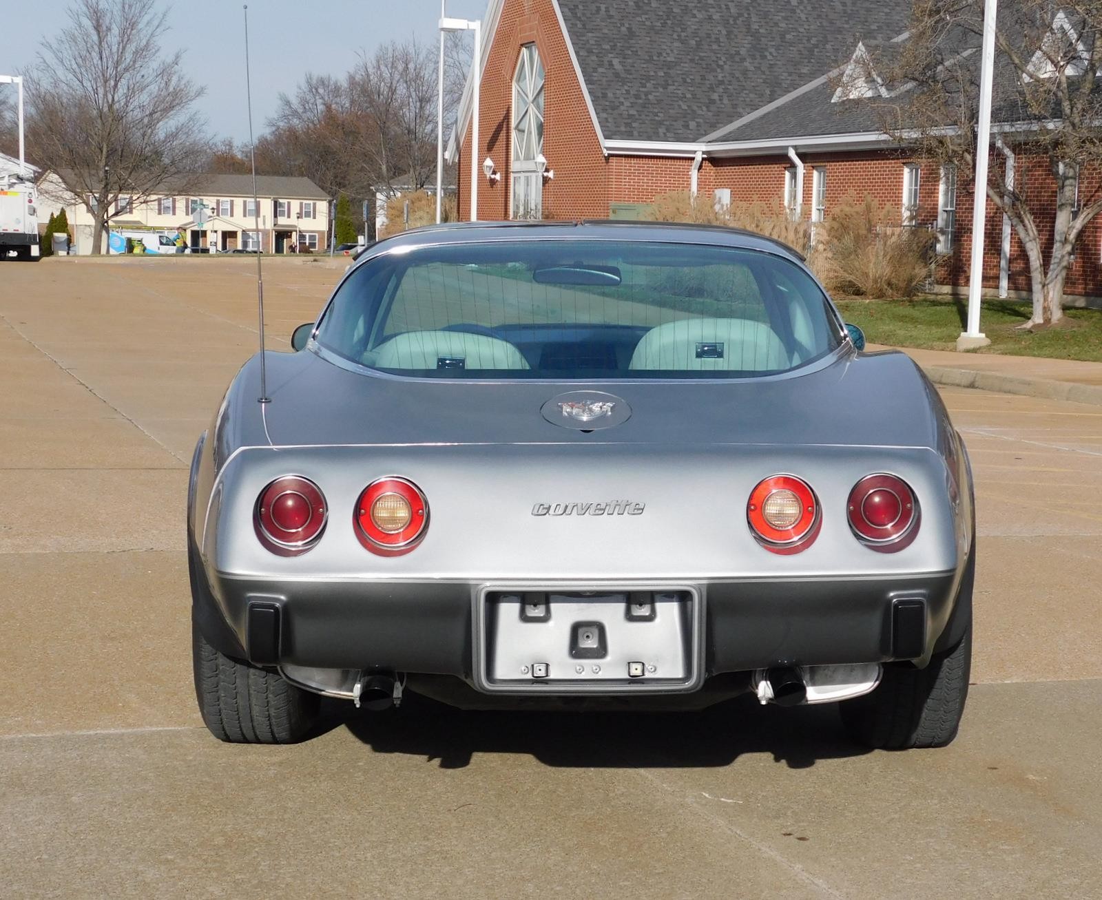 Chevrolet-Corvette-1978-16