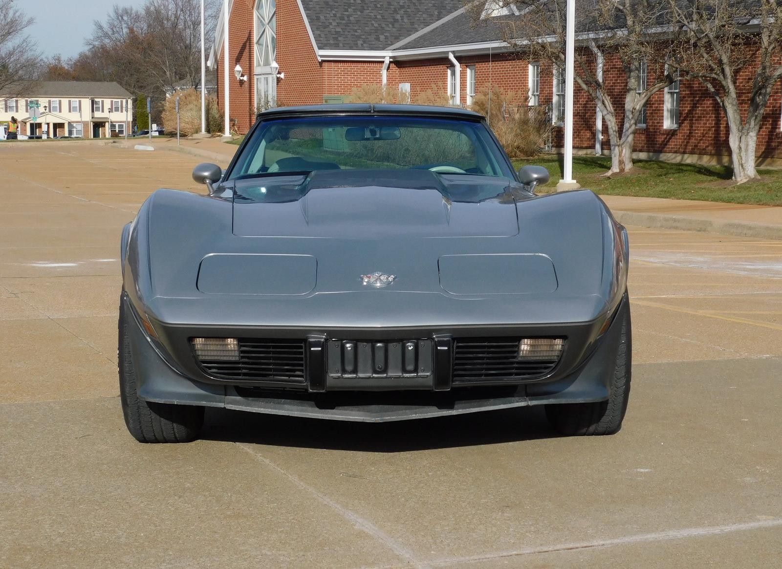 Chevrolet-Corvette-1978-4