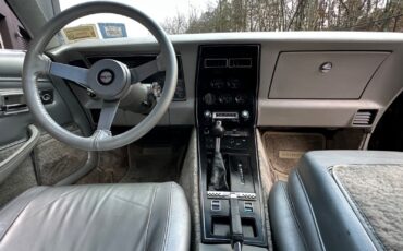 Chevrolet-Corvette-1978-Coupe-11