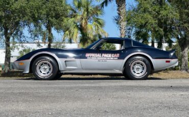 Chevrolet-Corvette-1978-Coupe-12