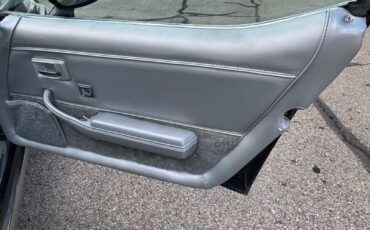 Chevrolet-Corvette-1978-Coupe-16