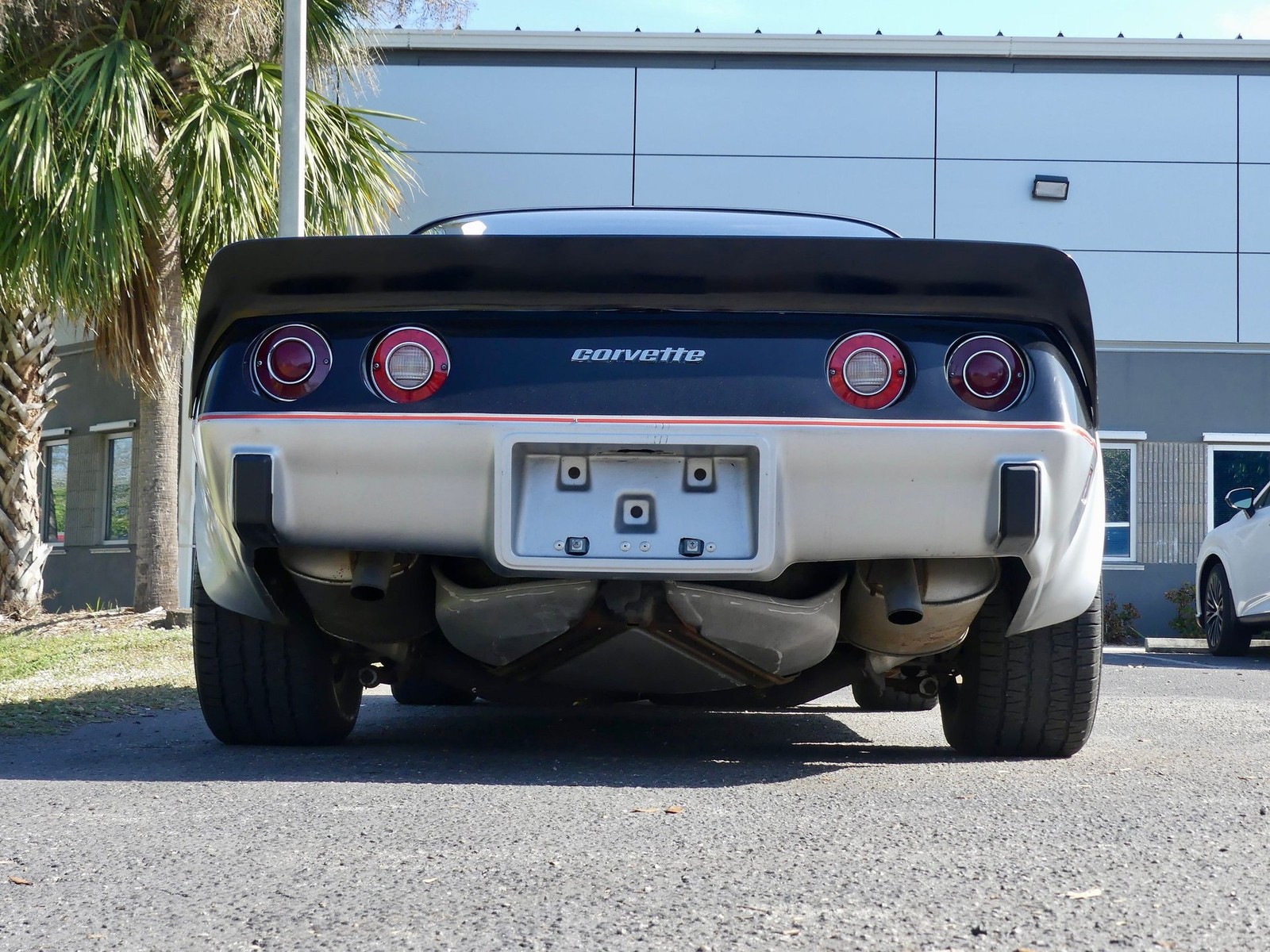 Chevrolet-Corvette-1978-Coupe-18
