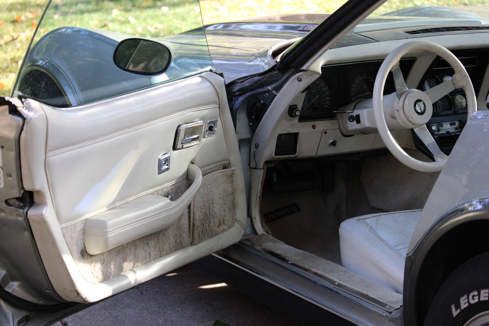 Chevrolet-Corvette-1978-Coupe-19