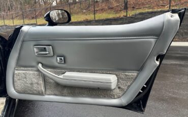 Chevrolet-Corvette-1978-Coupe-21