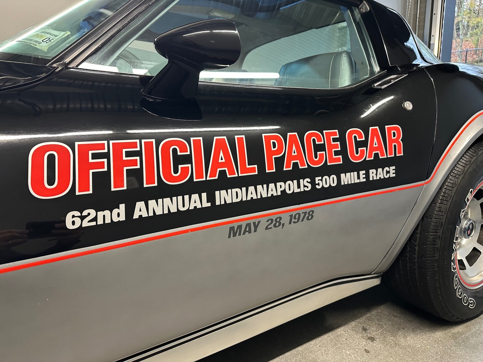 Chevrolet-Corvette-1978-Coupe-24