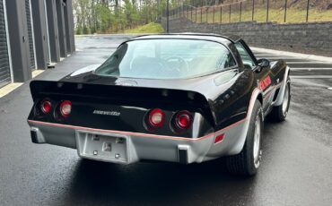 Chevrolet-Corvette-1978-Coupe-25