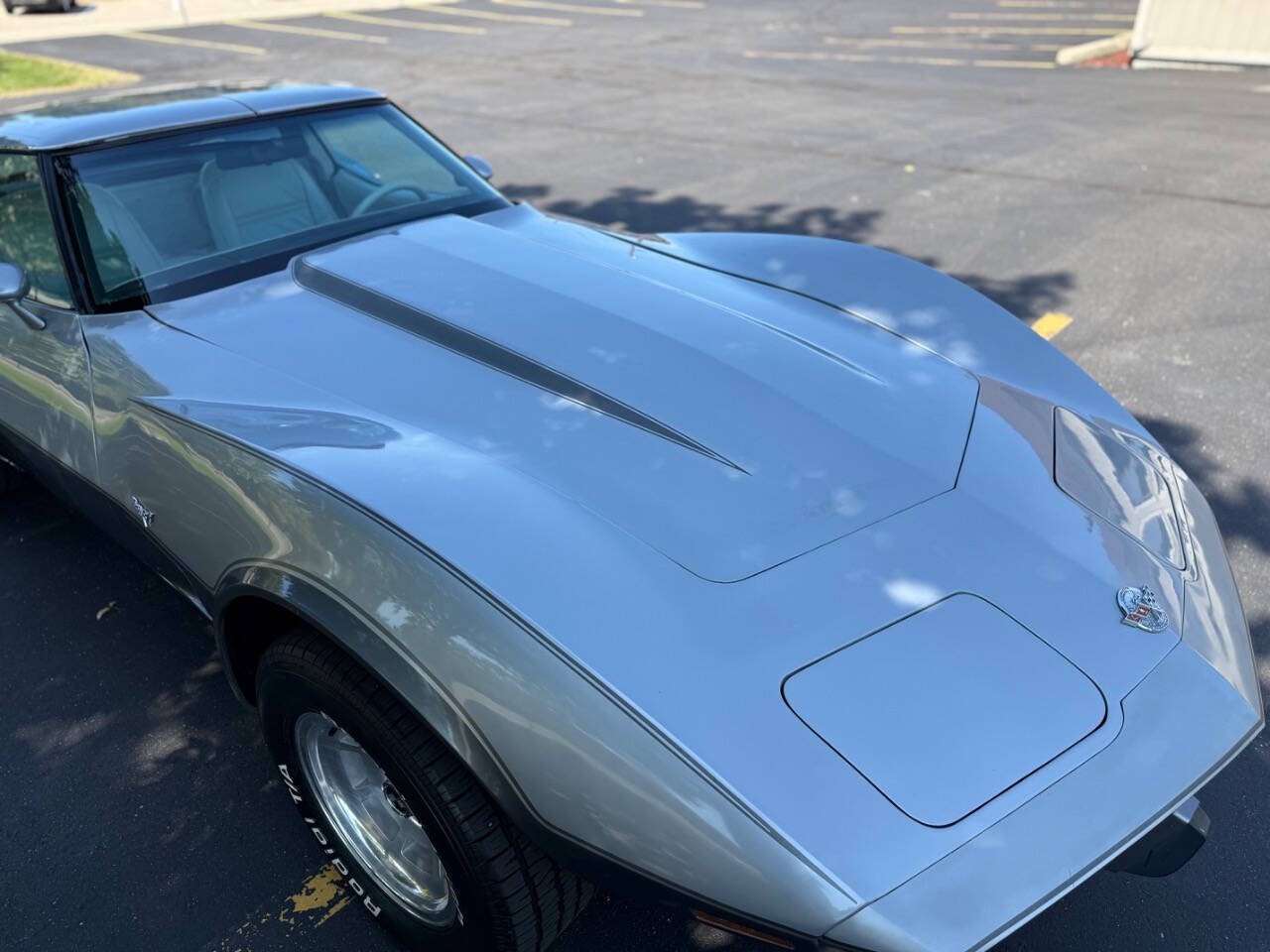 Chevrolet-Corvette-1978-Coupe-25