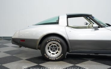 Chevrolet-Corvette-1978-Coupe-27