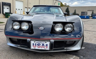 Chevrolet-Corvette-1978-Coupe-3