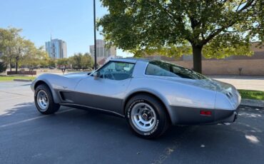Chevrolet-Corvette-1978-Coupe-3