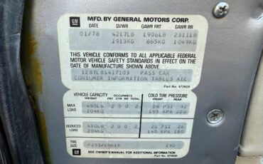 Chevrolet-Corvette-1978-Coupe-32