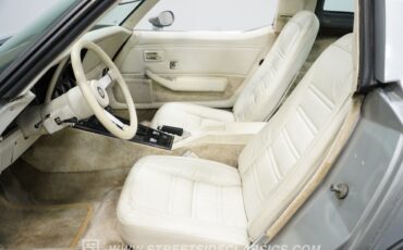 Chevrolet-Corvette-1978-Coupe-36