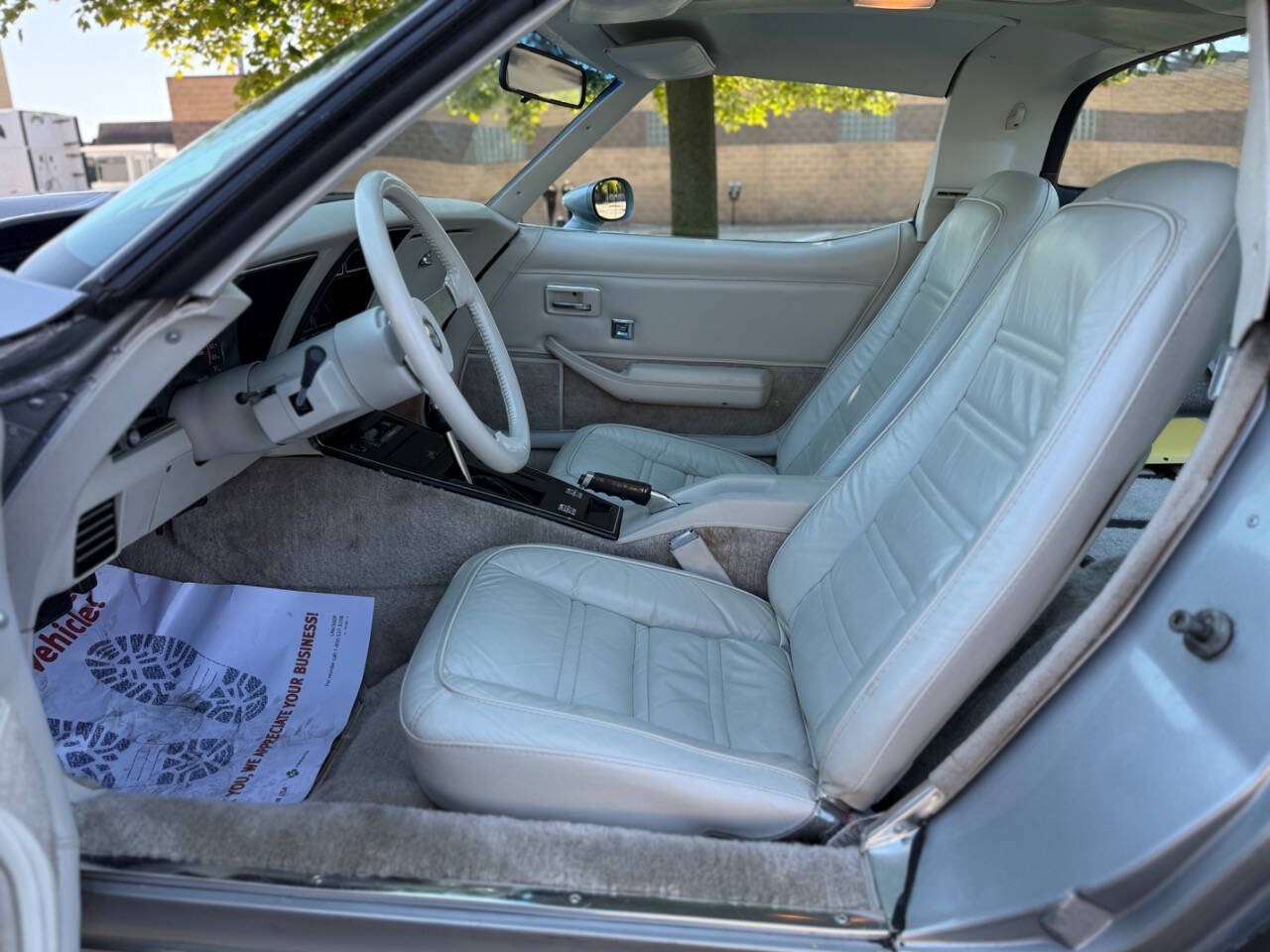 Chevrolet-Corvette-1978-Coupe-36