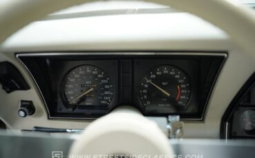 Chevrolet-Corvette-1978-Coupe-38