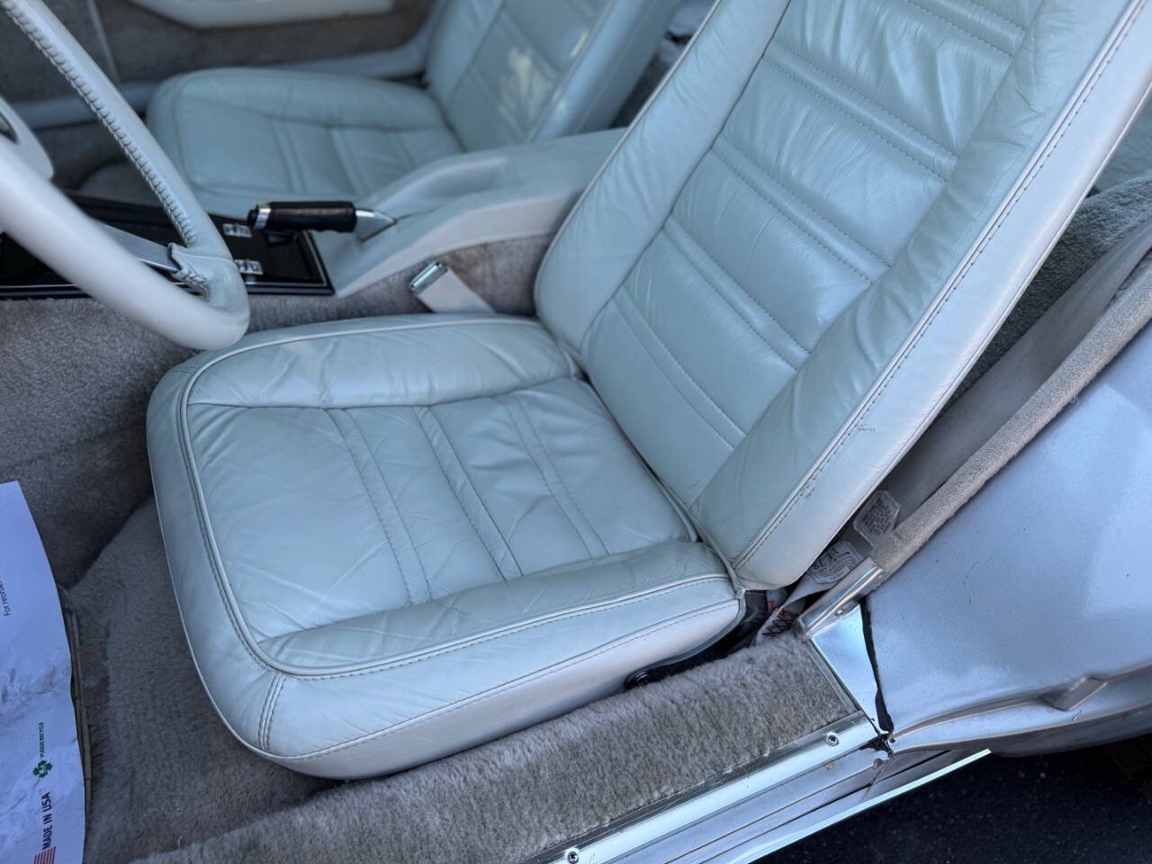 Chevrolet-Corvette-1978-Coupe-39