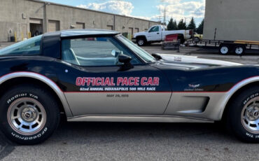 Chevrolet-Corvette-1978-Coupe