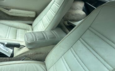 Chevrolet-Corvette-1978-Coupe-5