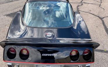 Chevrolet-Corvette-1978-Coupe-8