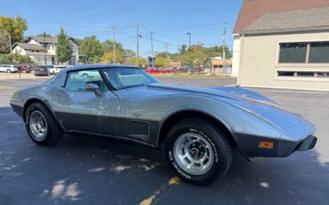 Chevrolet-Corvette-1978-Coupe-9