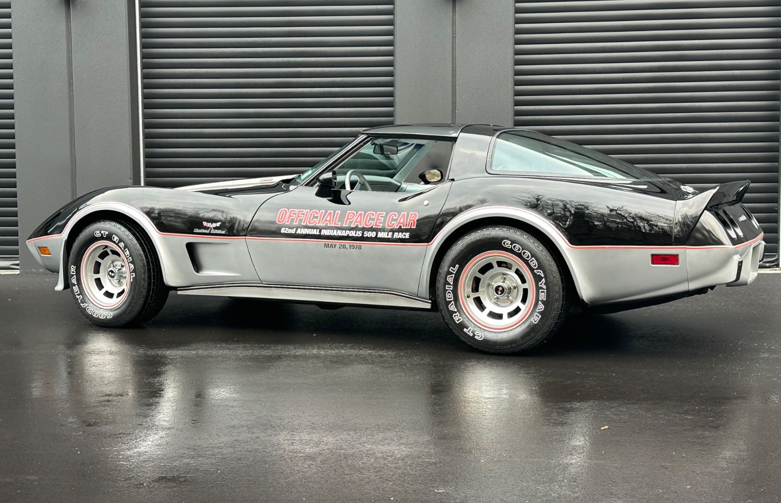 Chevrolet-Corvette-1978-Coupe-9