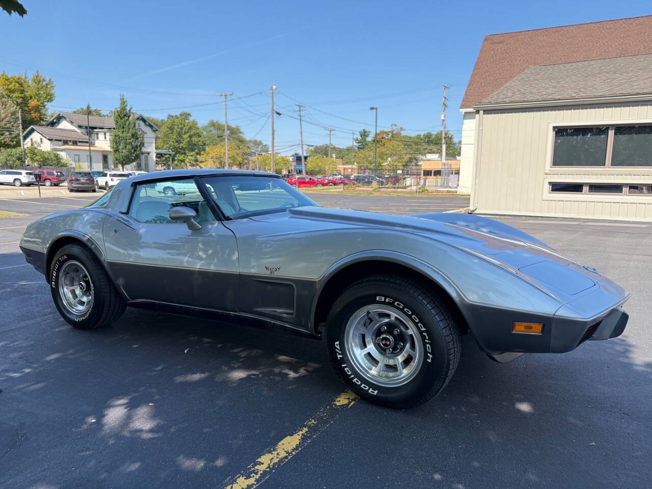 Chevrolet-Corvette-1978-Coupe-9