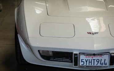 Chevrolet-Corvette-1979-2-Door-Coupe-14