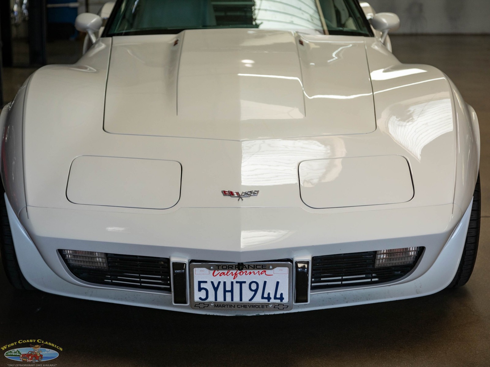 Chevrolet-Corvette-1979-2-Door-Coupe-15