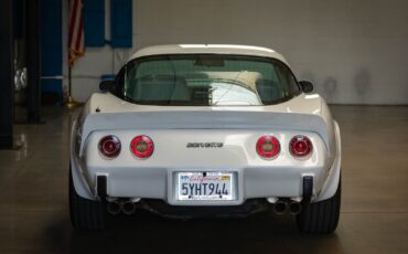 Chevrolet-Corvette-1979-2-Door-Coupe-17