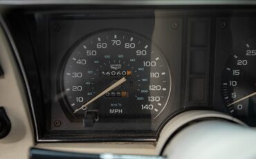 Chevrolet-Corvette-1979-2-Door-Coupe-36