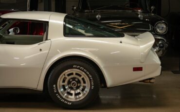 Chevrolet-Corvette-1979-2-Door-Coupe-7
