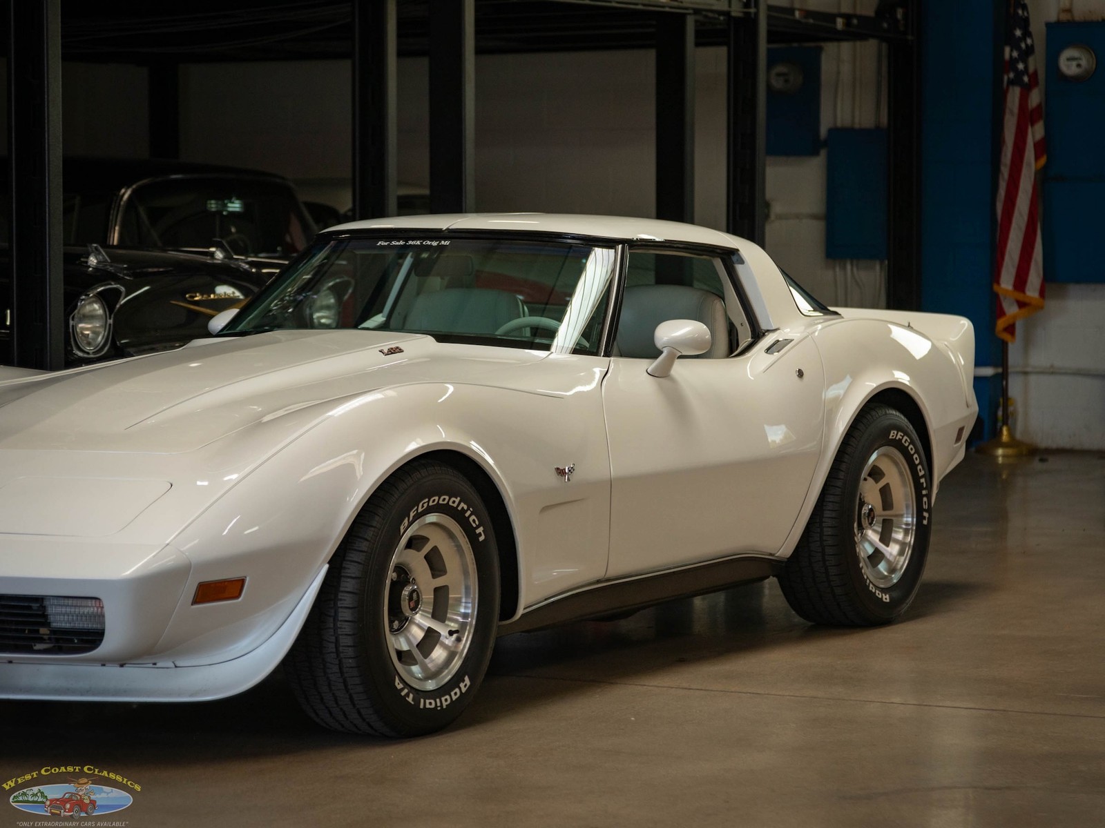 Chevrolet-Corvette-1979-2-Door-Coupe-9