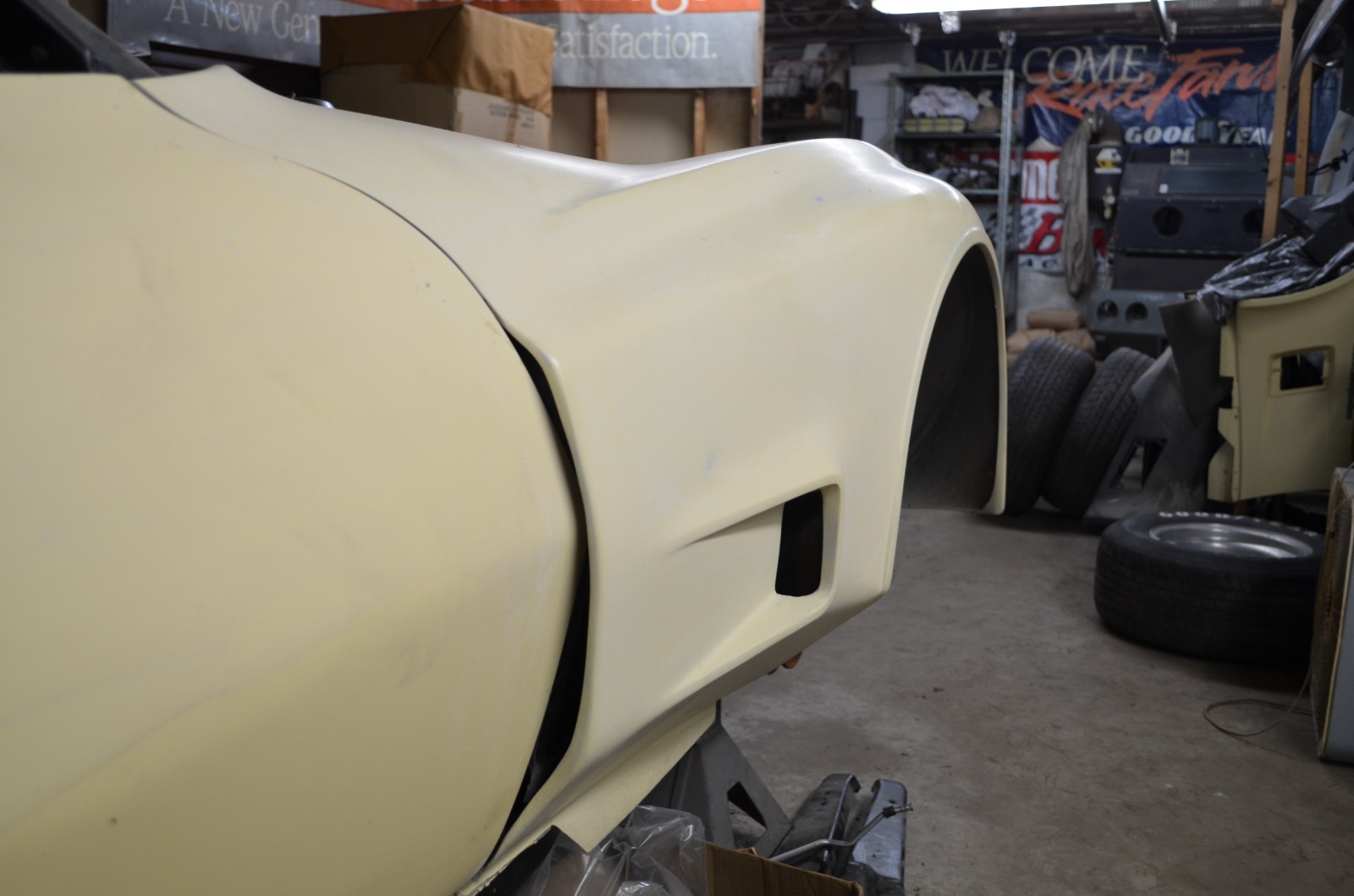 Chevrolet-Corvette-1979-Coupe-15