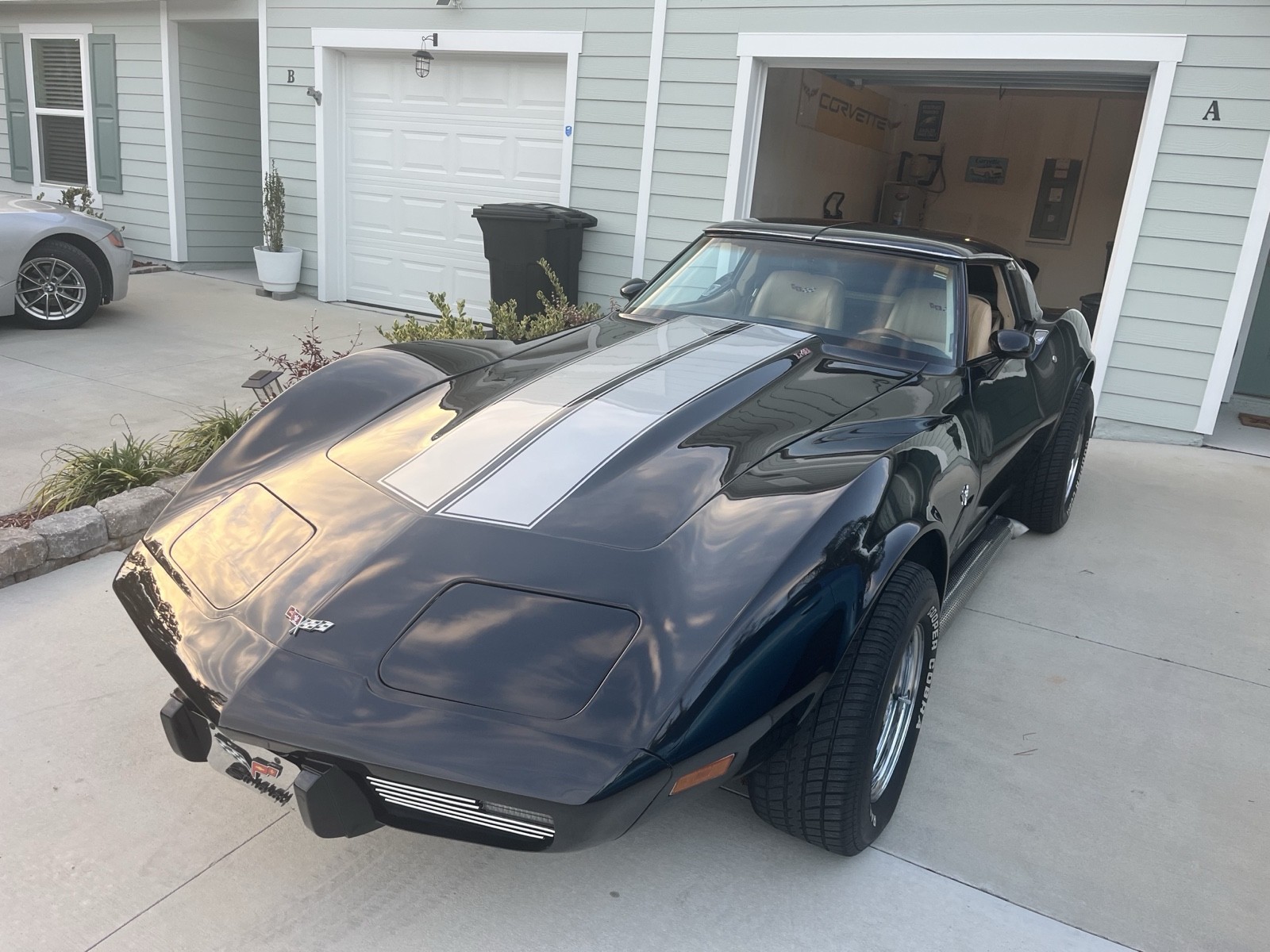 Chevrolet-Corvette-1979-Coupe-27
