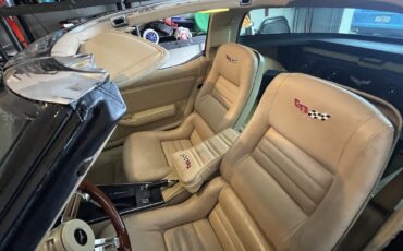 Chevrolet-Corvette-1979-Coupe-32