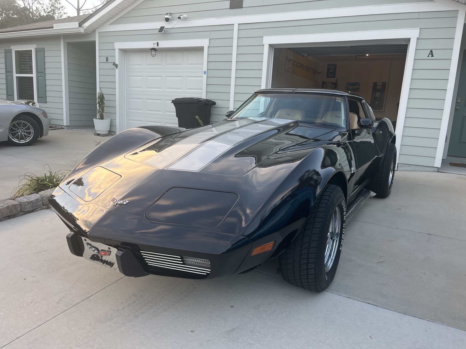 Chevrolet-Corvette-1979-Coupe-4