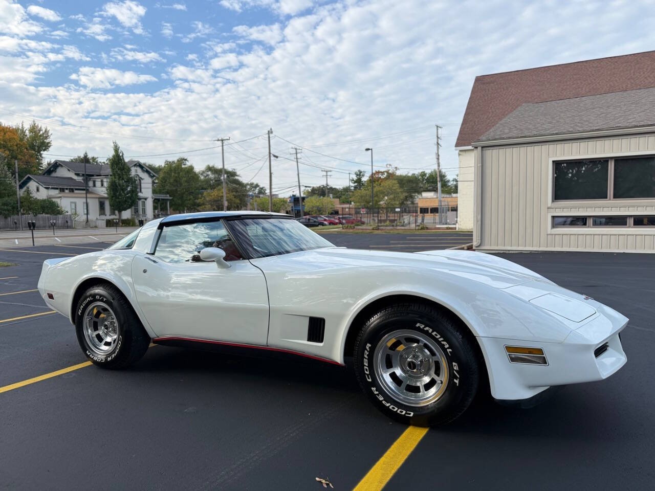 Chevrolet-Corvette-1980-Coupe-10