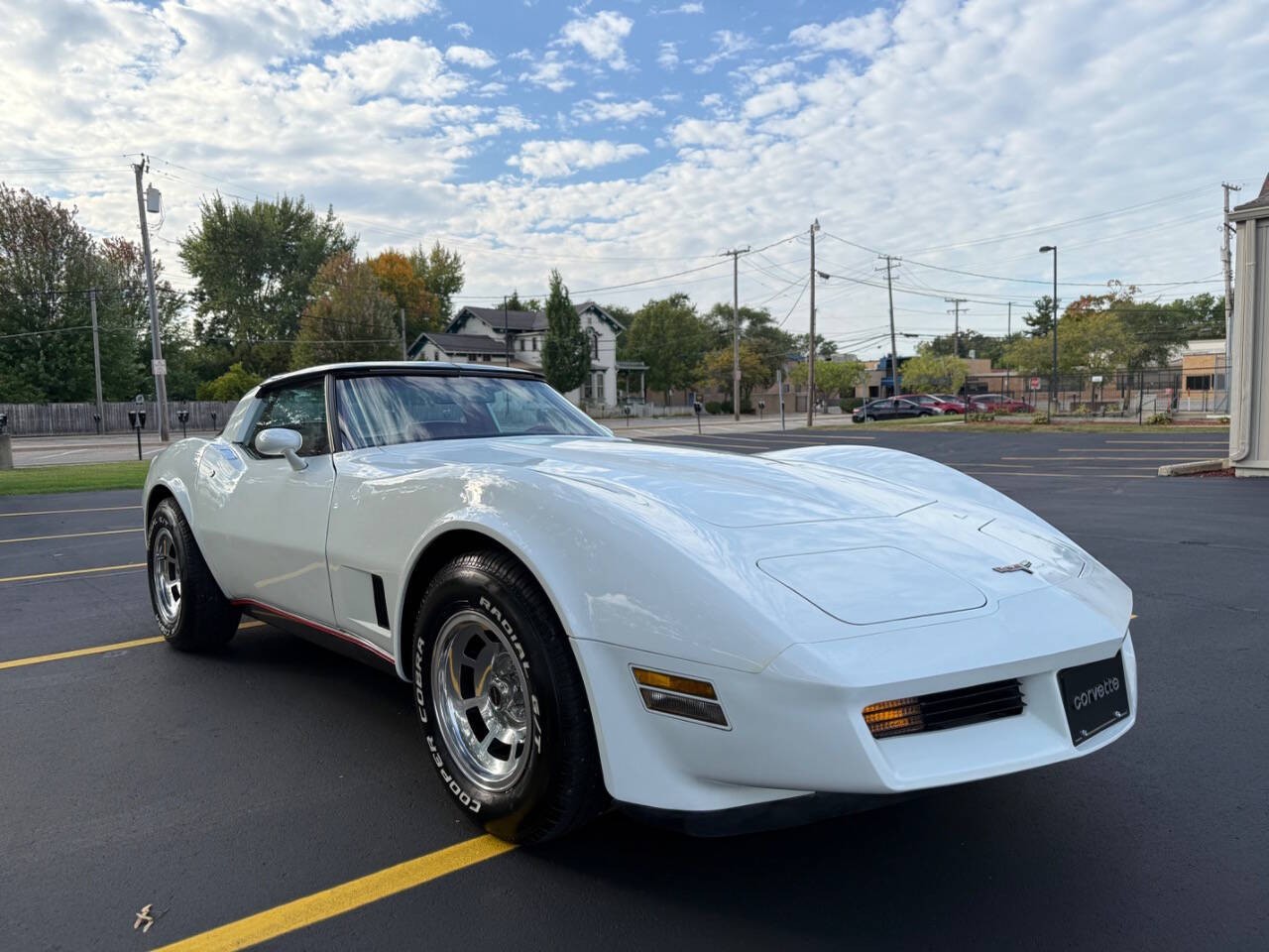 Chevrolet-Corvette-1980-Coupe-11