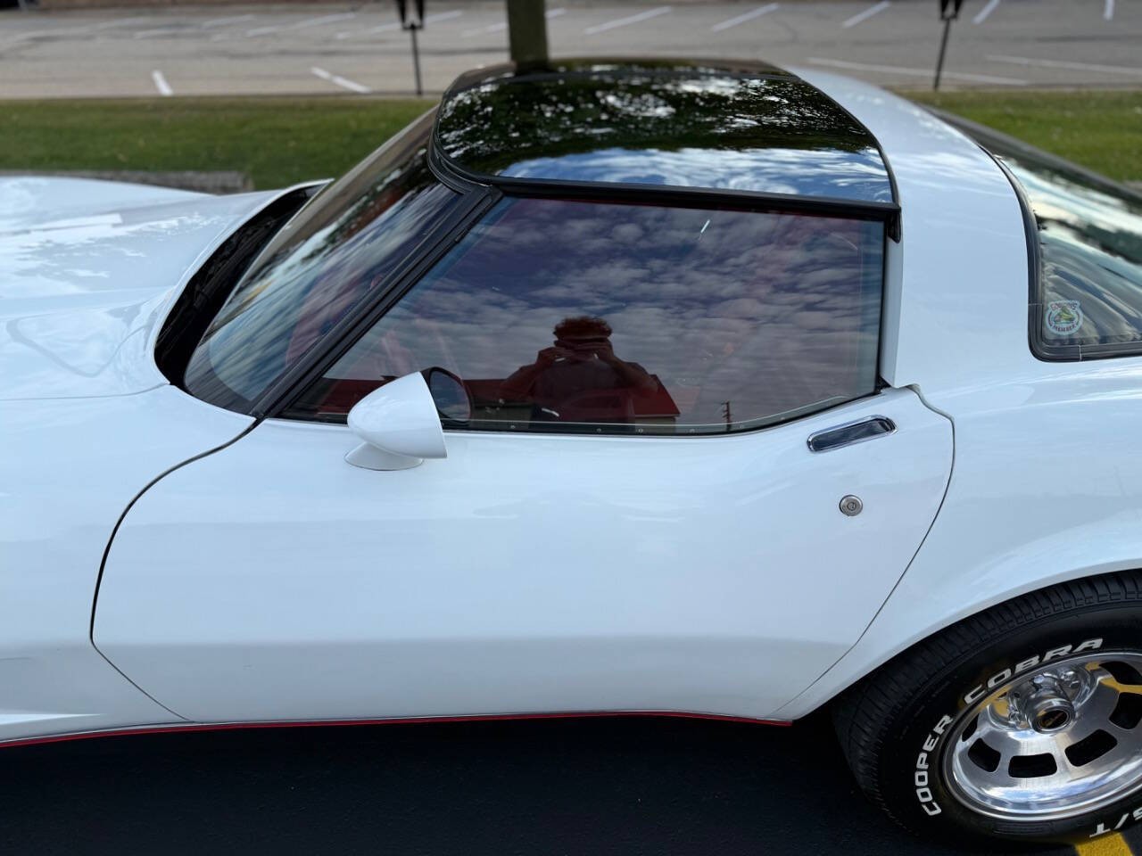Chevrolet-Corvette-1980-Coupe-18