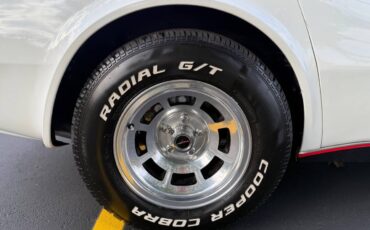 Chevrolet-Corvette-1980-Coupe-30