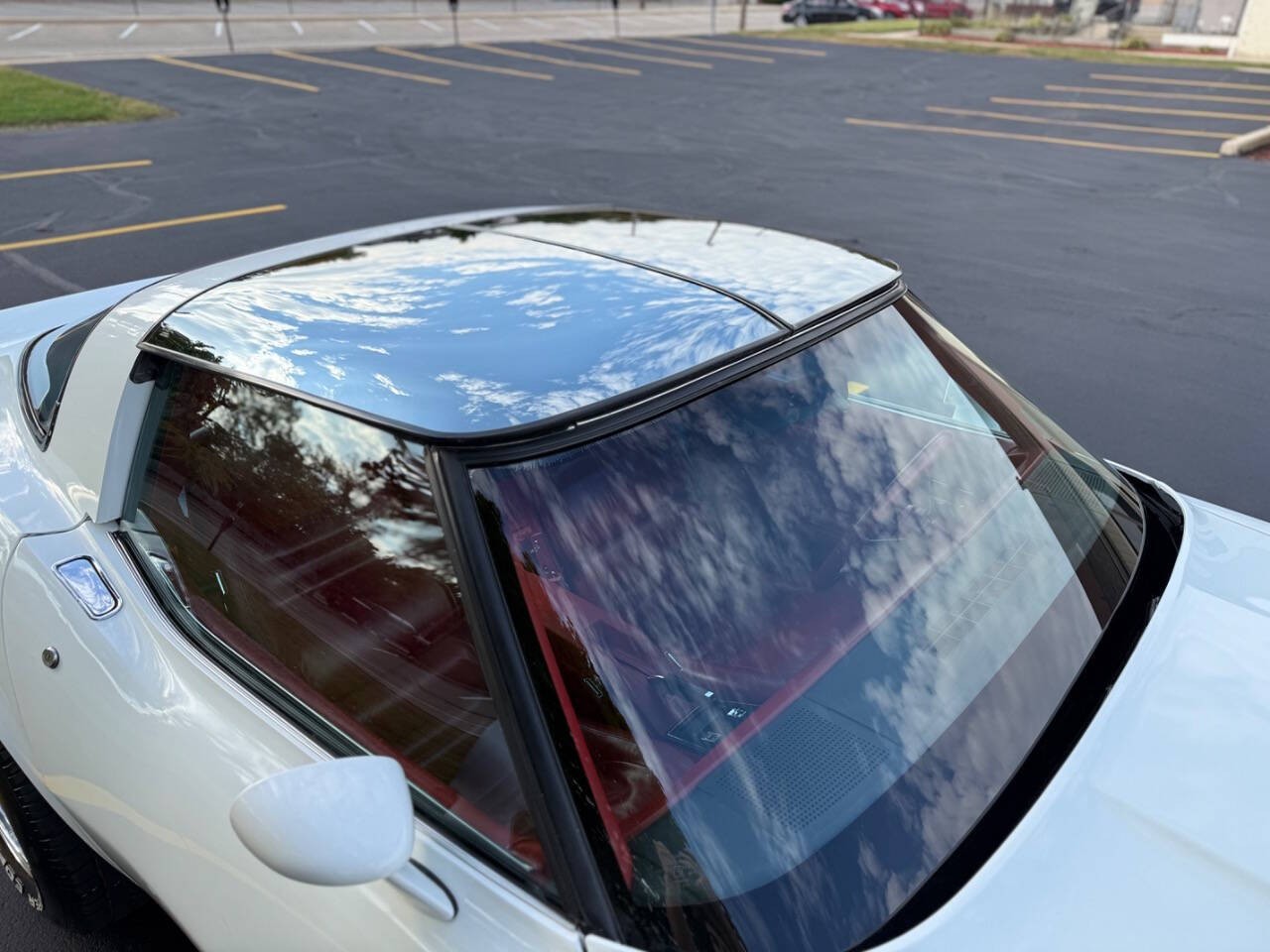 Chevrolet-Corvette-1980-Coupe-34